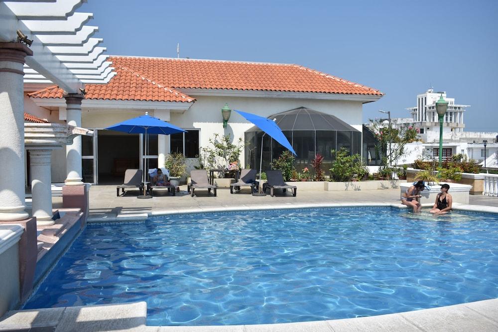 Hotel Baluarte Веракруз Екстериор снимка