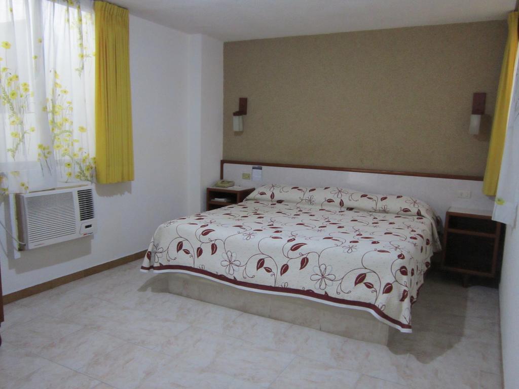 Hotel Baluarte Веракруз Екстериор снимка