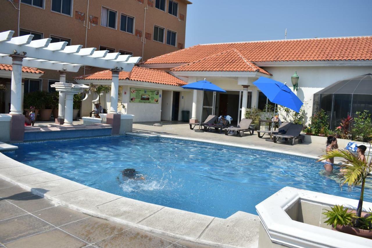 Hotel Baluarte Веракруз Екстериор снимка