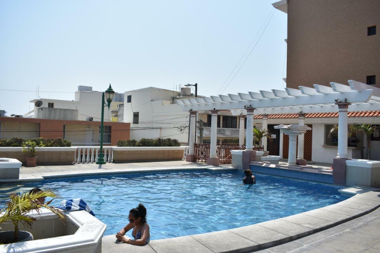 Hotel Baluarte Веракруз Екстериор снимка
